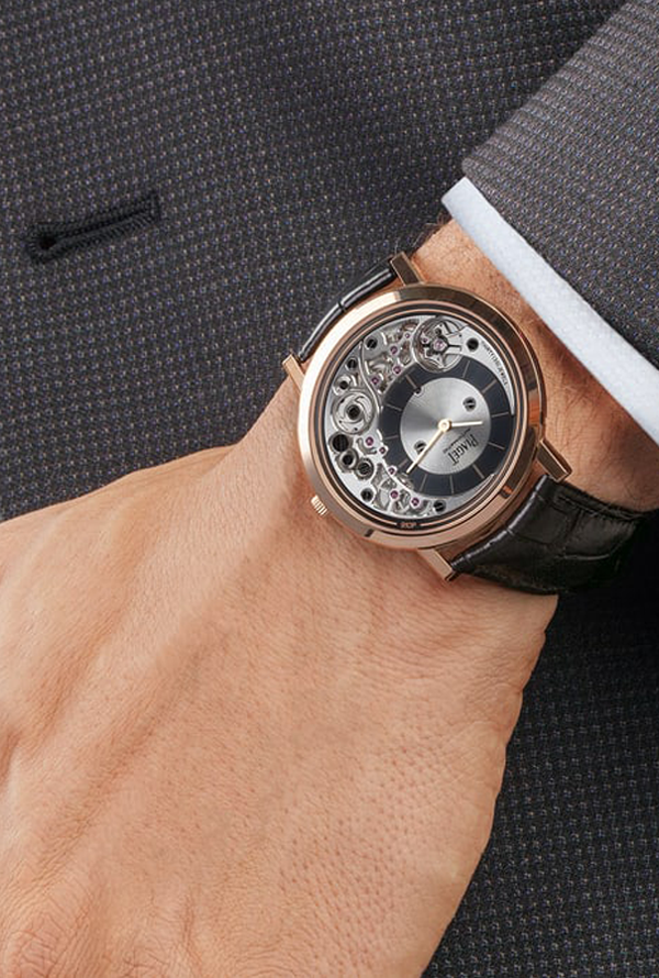 ALTIPLANO ULTIMATE AUTOMATIC WATCH