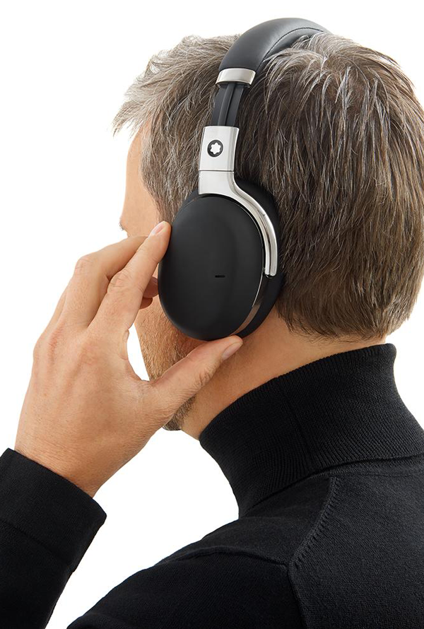 Montblanc MB 01 Over-Ear Headphones Black